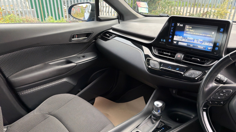 Toyota C-HR 1.8 Hybrid Icon 5dr CVT Hybrid Hatchback